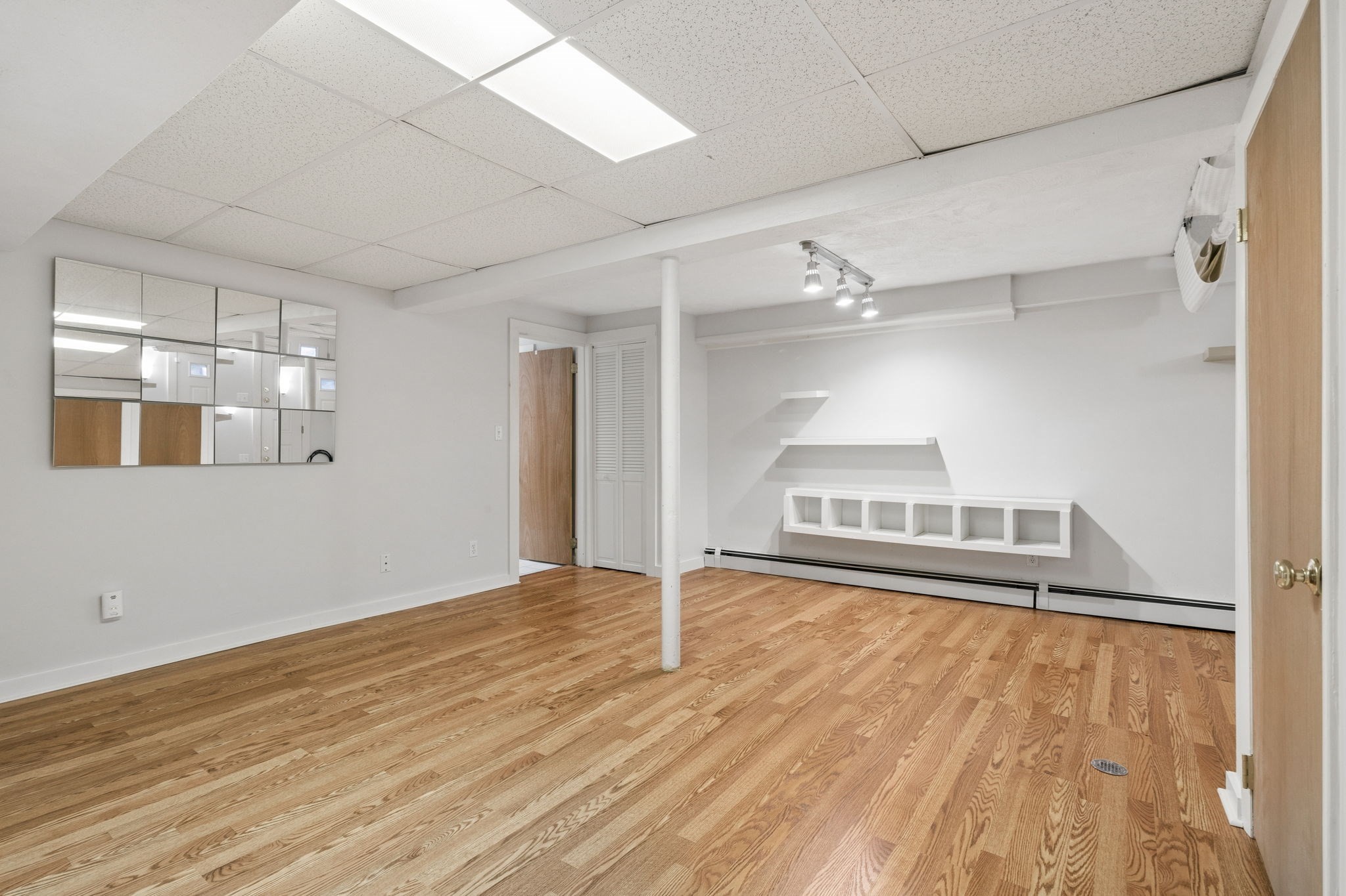 17 Woodhaven Road Newton, MA 02468 - Photo 25 of 28 Gallery Image 25