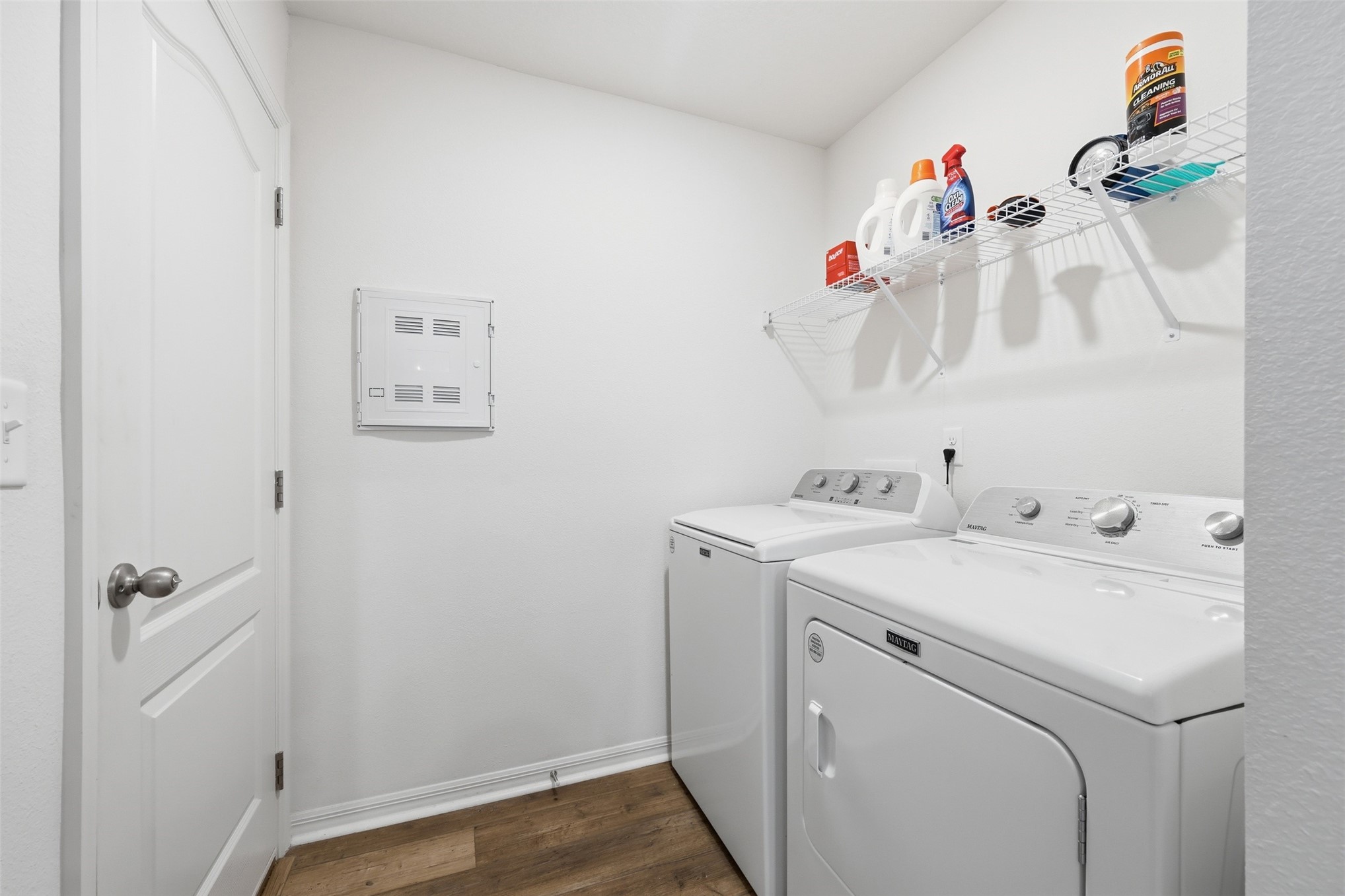 37474 Whisper Way Hilliard, FL 32046 - Photo 26 of 31 a utility room with dryer and washer