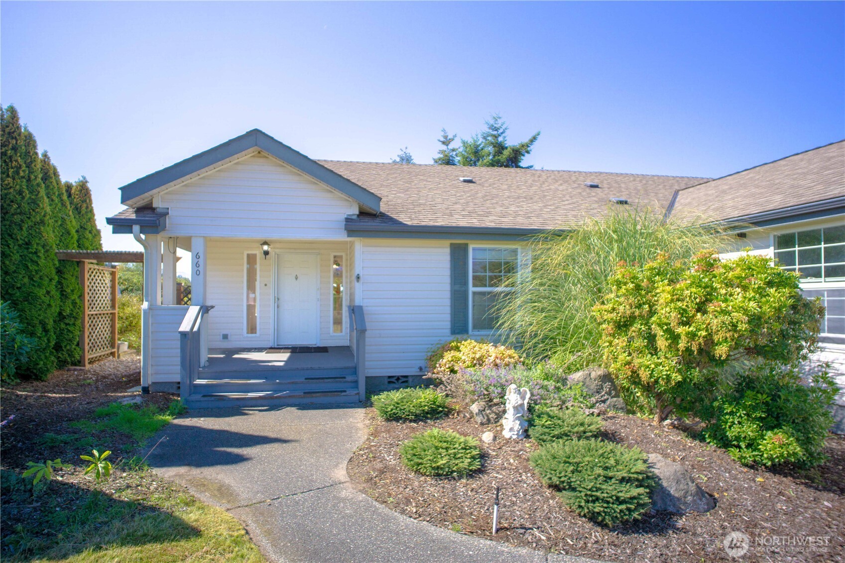 660 Elk Loop Sequim, WA 98382 - Photo 2 of 36