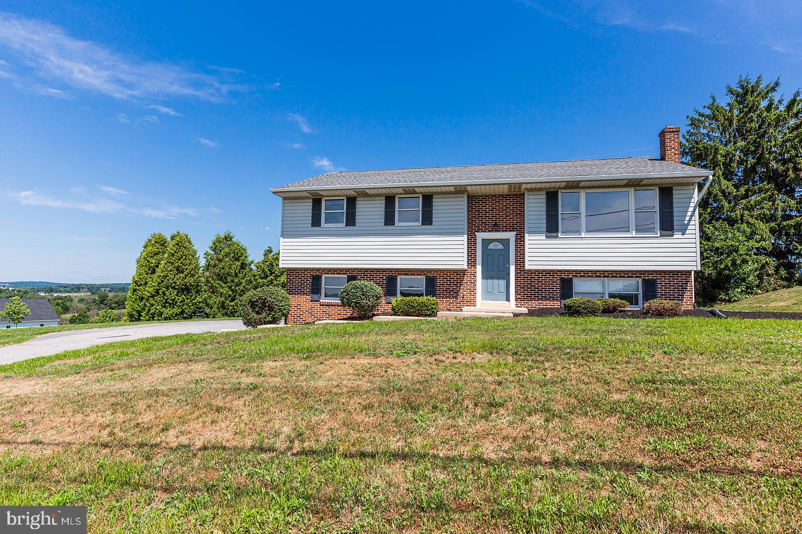 1816 Newport Road Manheim, PA 17545 - Photo 5 of 82