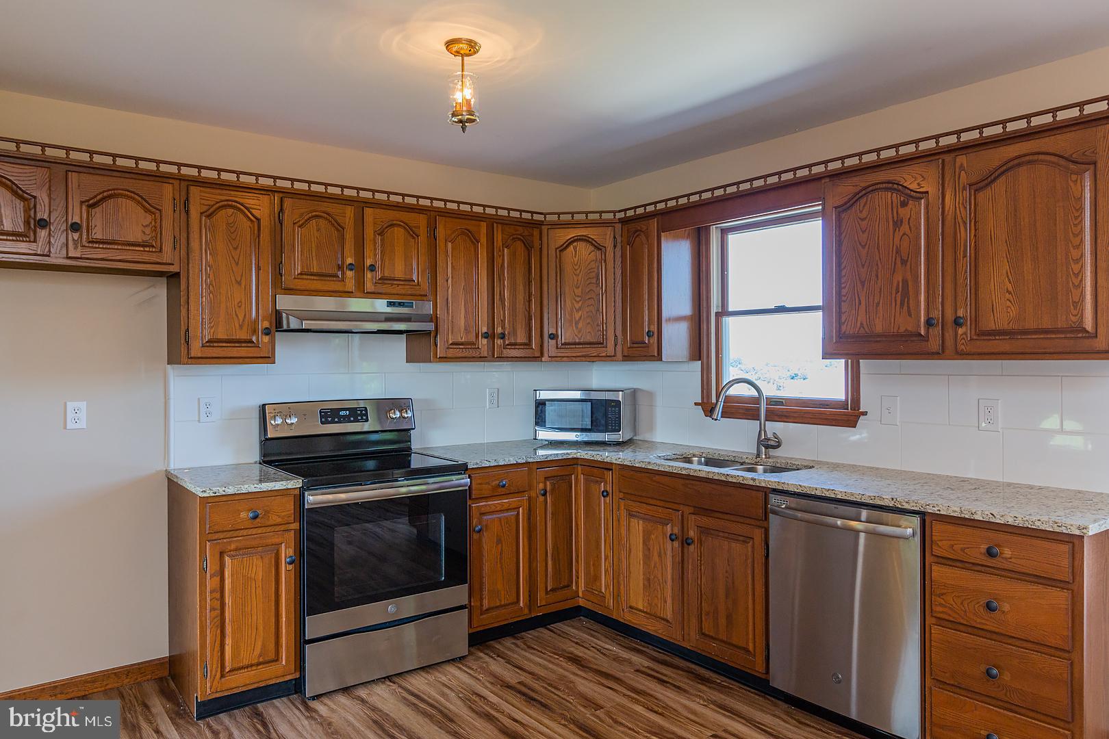 1816 Newport Road Manheim, PA 17545 - Photo 50 of 82