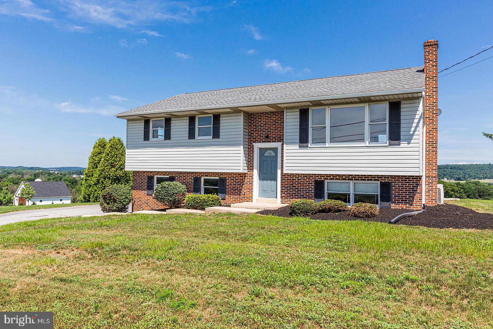 1816 Newport Road Manheim, PA 17545 - Photo 8 of 82