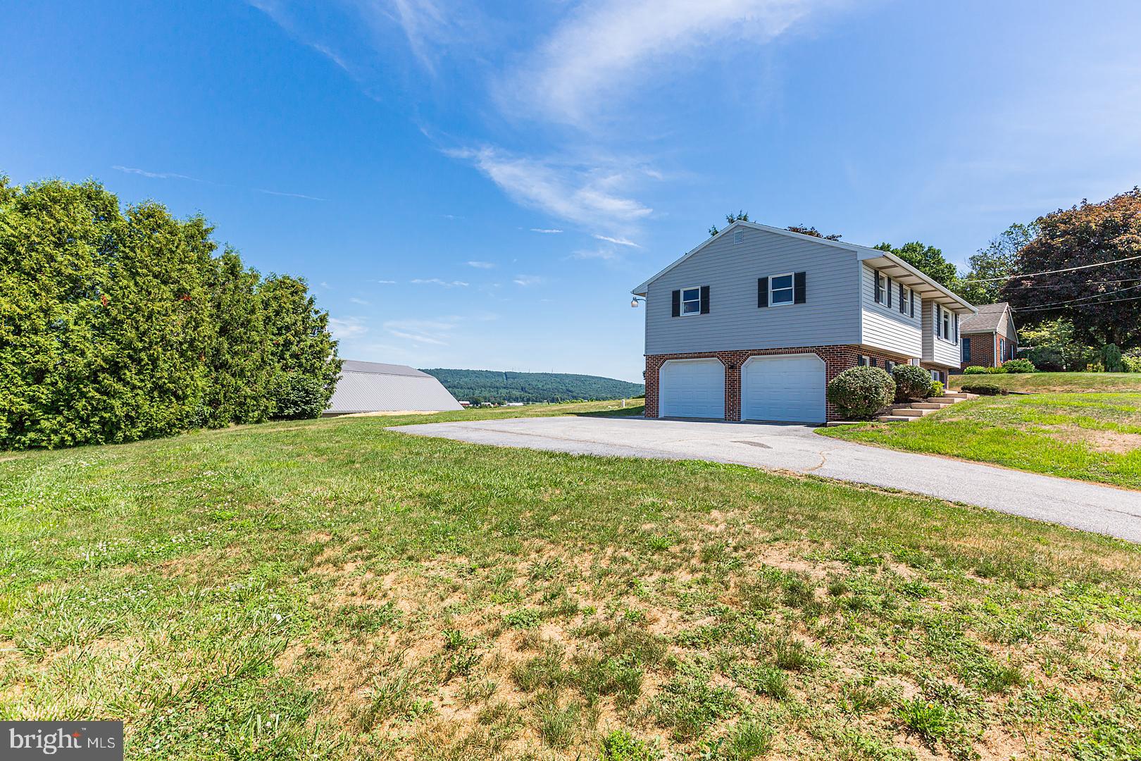 1816 Newport Road Manheim, PA 17545 - Photo 9 of 82