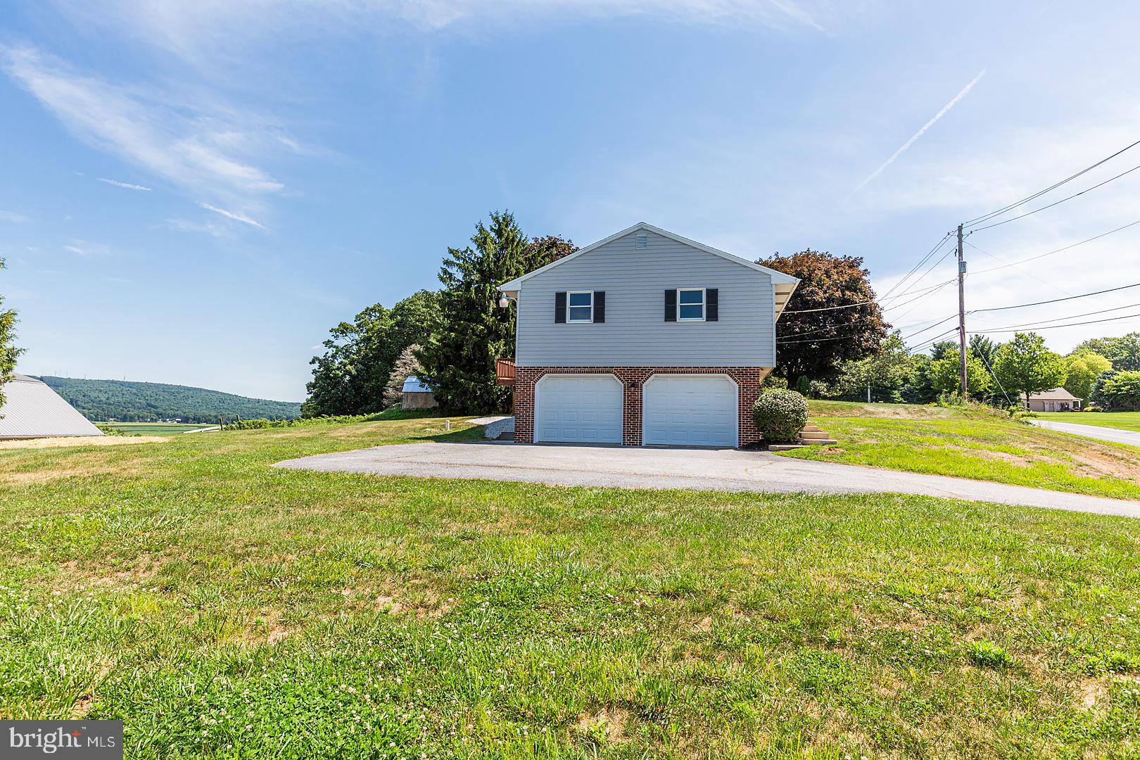 1816 Newport Road Manheim, PA 17545 - Photo 10 of 82