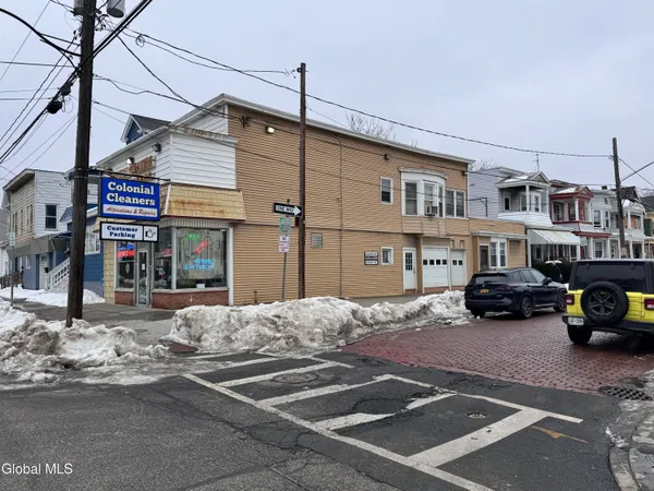 $310,000 | 177 North Allen Street, Albany, NY 12206
