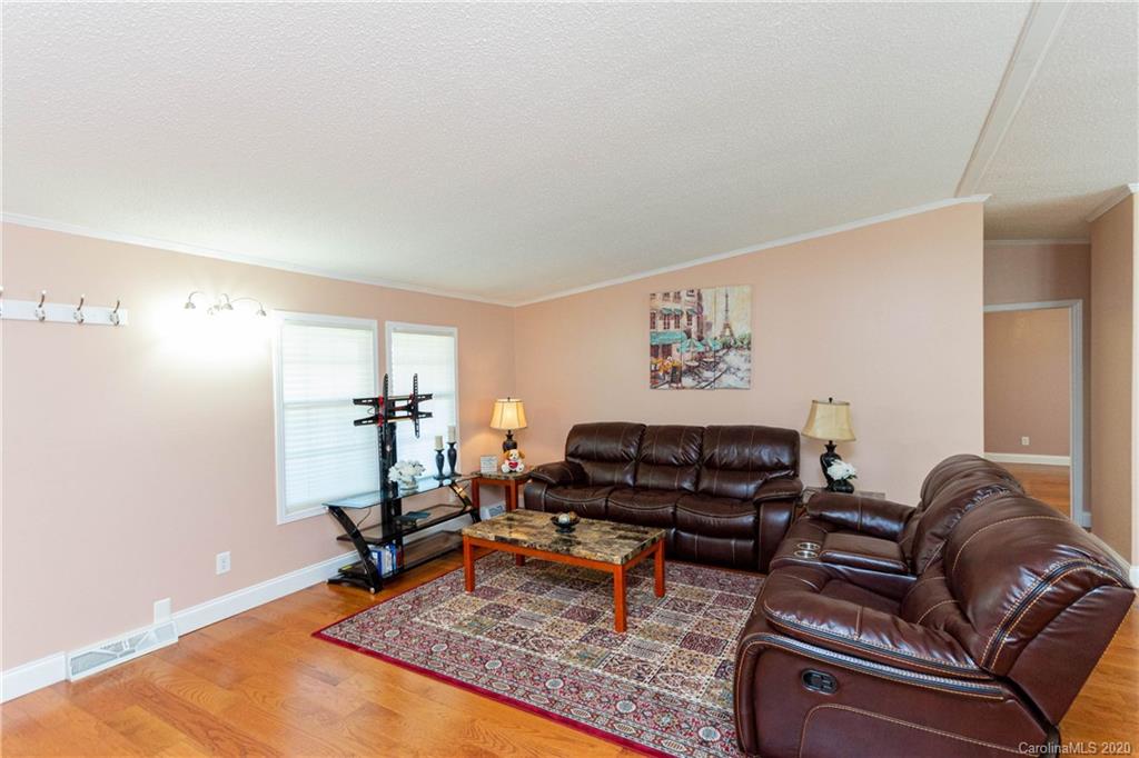5104 Duncan Road Monroe, NC 28110 - Photo 6 of 43 Gallery Image 6