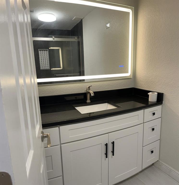 5156 Conroy Road, Unit 1117 Orlando, FL 32811 - Photo 12 of 27 Gallery Image 12