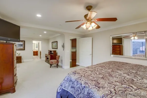 $5,950 | 452 Taylor Drive, Oceanside, CA 92056