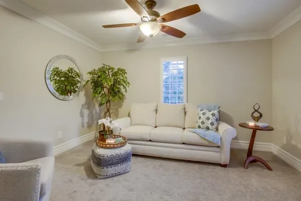 $5,950 | 452 Taylor Drive, Oceanside, CA 92056