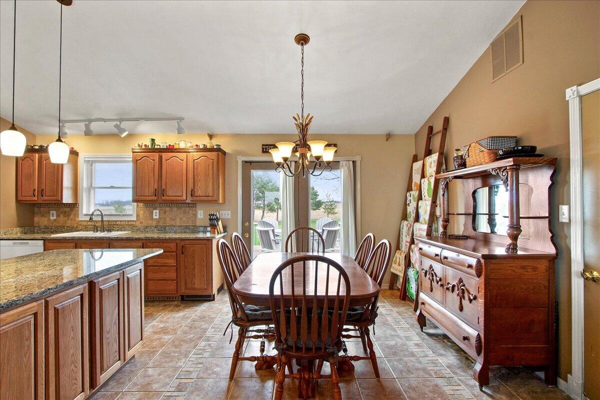 20055 Maplewood Road Maplewood, OH 45340 - Photo 19 of 51 Gallery Image 19