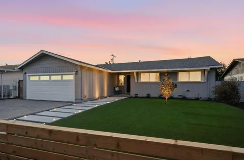 $2,198,000 | 882 San Rafael Avenue, Mountain View, CA 94043