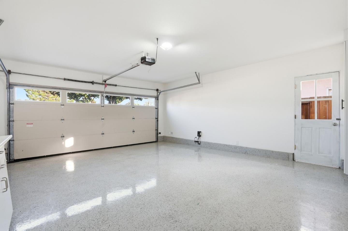 882 San Rafael Avenue Mountain View, CA 94043 - Photo 37 of 50