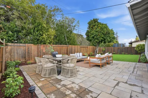 $2,198,000 | 882 San Rafael Avenue, Mountain View, CA 94043