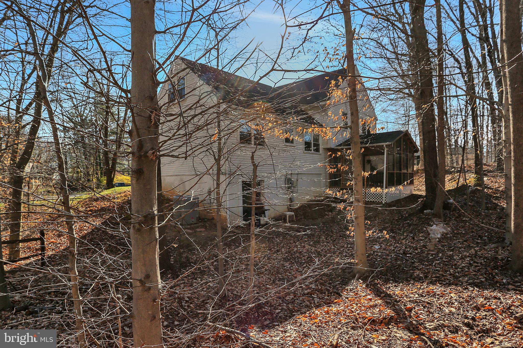 9114 Beachway Lane Springfield, VA 22153 - Photo 23 of 30 Gallery Image 23