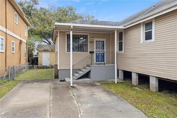 $2,200 | 526 South St Patrick Street, Unit B, New Orleans, LA 70119