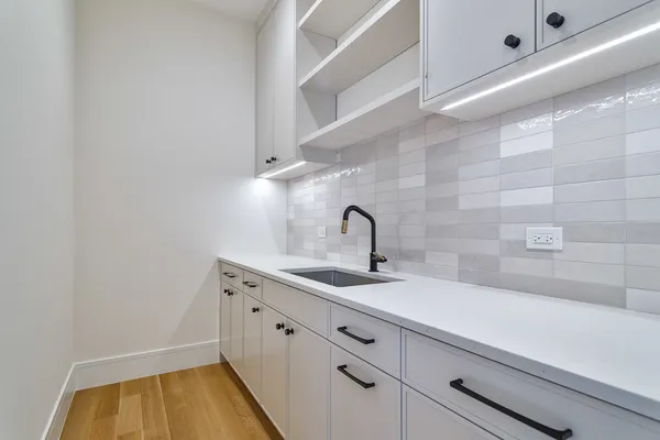 $2,499,000 | 535 Kensington Court, Hinsdale, IL 60521