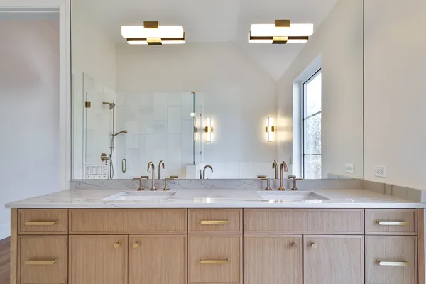 $2,499,000 | 535 Kensington Court, Hinsdale, IL 60521