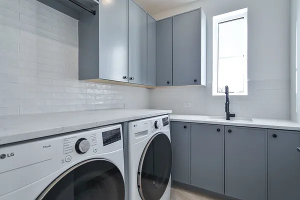 $2,499,000 | 535 Kensington Court, Hinsdale, IL 60521