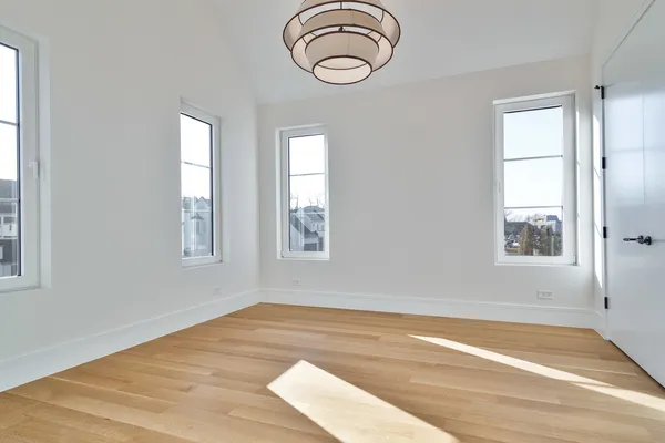 $2,499,000 | 535 Kensington Court, Hinsdale, IL 60521