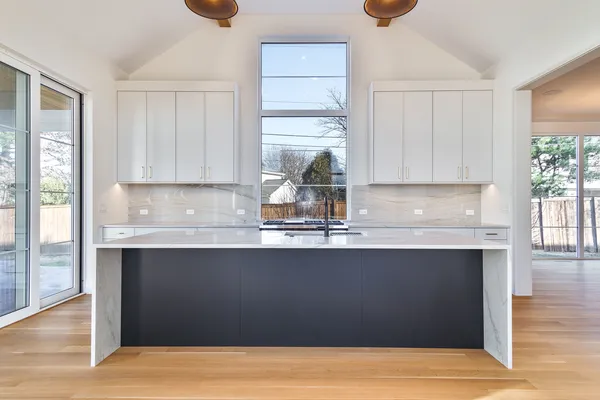 $2,499,000 | 535 Kensington Court, Hinsdale, IL 60521