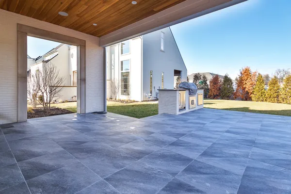 $2,499,000 | 535 Kensington Court, Hinsdale, IL 60521