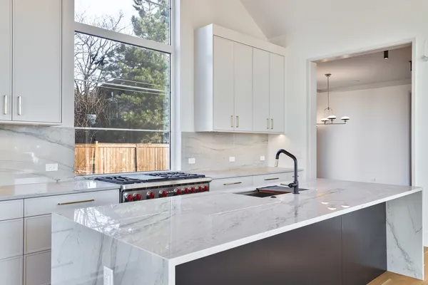 $2,499,000 | 535 Kensington Court, Hinsdale, IL 60521