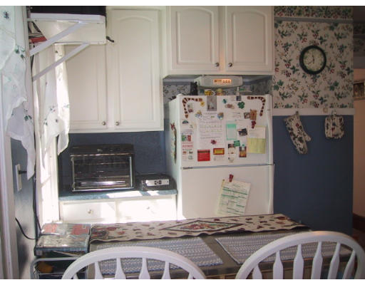 551-553 Springfield Street Chicopee, MA 01013 - Photo 7 of 20 Gallery Image 7