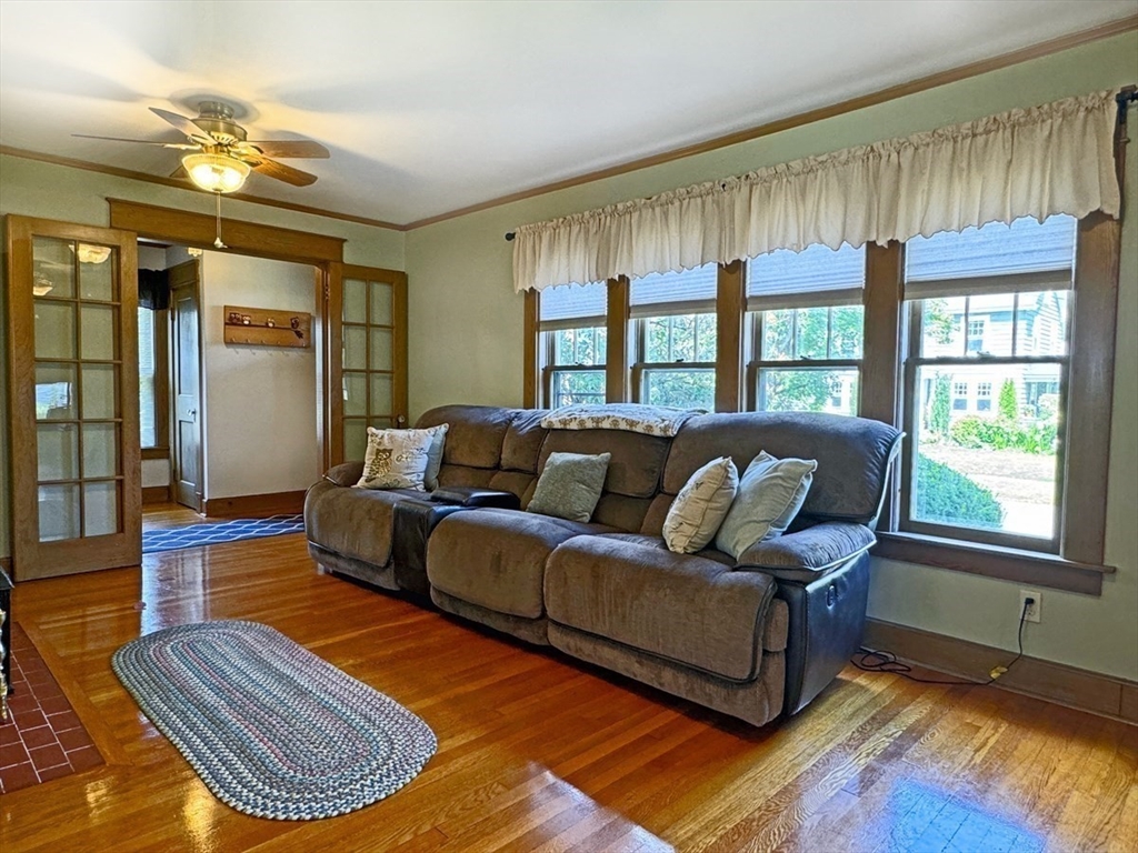 58 Shattuck Street Greenfield, MA 01301 - Photo 12 of 42