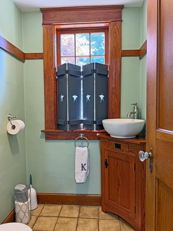 58 Shattuck Street Greenfield, MA 01301 - Photo 16 of 42