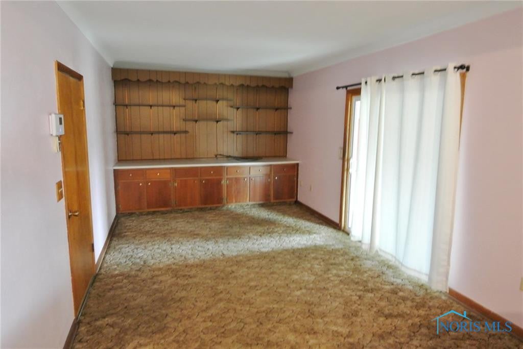 466 North Stadium Road Oregon, OH 43616 - Photo 6 of 17 Gallery Image 6