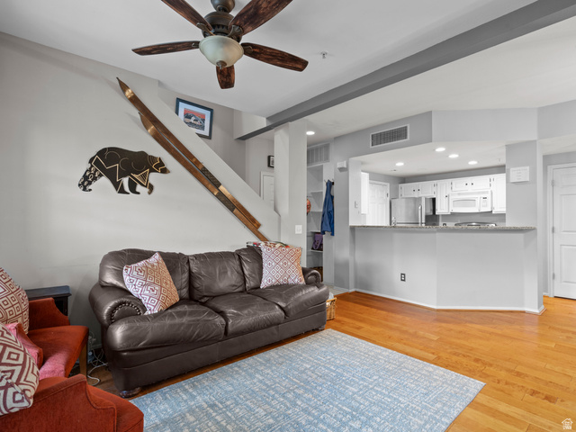 900 Bitner Road, Unit D 34 Park City, UT 84098 - Photo 5 of 25 Living room featuring light wood-type flooring, a ceiling fan, and recessed lighting