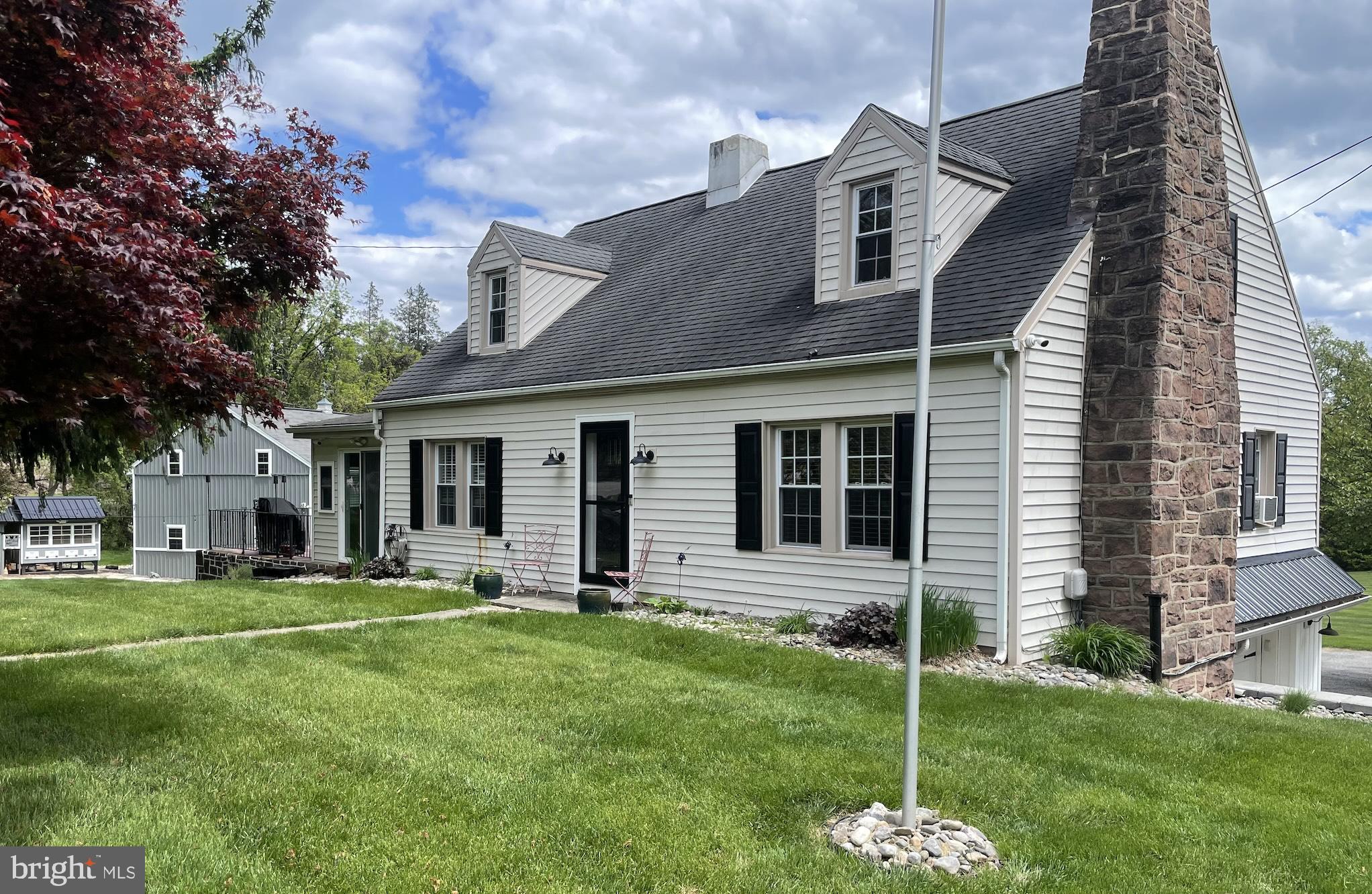 5390 Nursery Road Dover, PA 17315 - Photo 2 of 17
