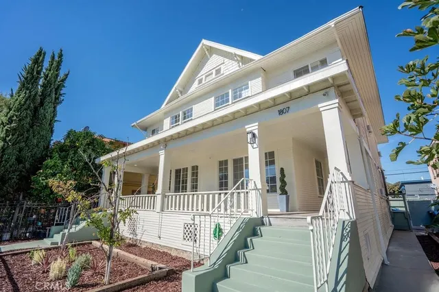 $1,190,000 | 1807 South Bonnie Brae Street, Los Angeles, CA 90006