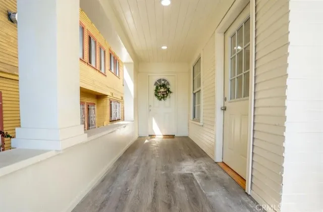 $1,190,000 | 1807 South Bonnie Brae Street, Los Angeles, CA 90006