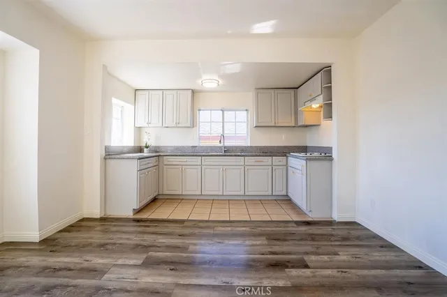 $1,190,000 | 1807 South Bonnie Brae Street, Los Angeles, CA 90006