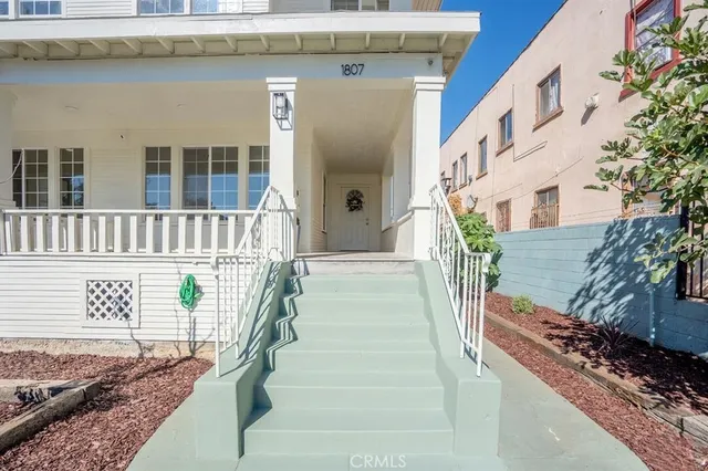 $1,190,000 | 1807 South Bonnie Brae Street, Los Angeles, CA 90006