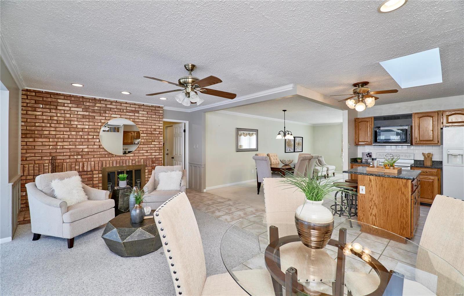 15713 Hill House Road Chesterfield, MO 63017 - Photo 11 of 26 Gallery Image 11