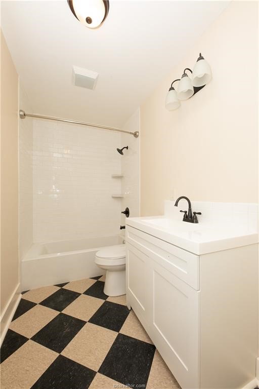 535 Husk Somerville, TX 77879 - Photo 7 of 9 a bathroom with a sink a toilet and shower