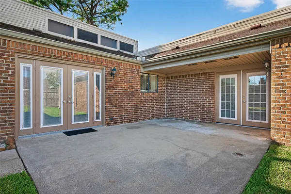 $2,500 | 4006 Dover Street, Deer Park, TX 77536