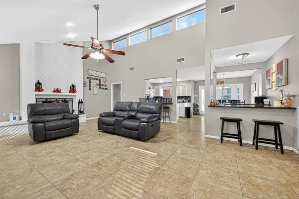 $2,500 | 4006 Dover Street, Deer Park, TX 77536