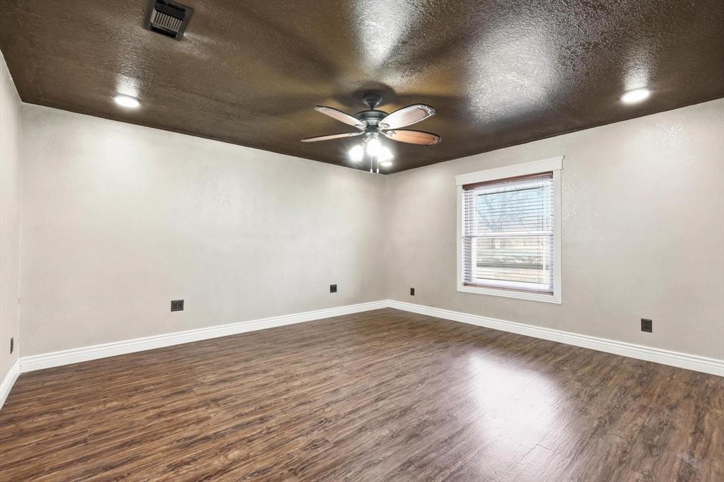 123 Valley Ranch Road Sherman, TX 75092 - Photo 35 of 40 Gallery Image 35