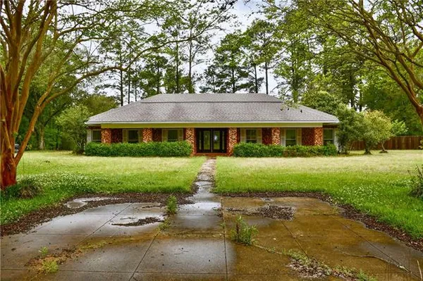 $231,000 | 7017 Monroe Highway, Ball, LA 71405