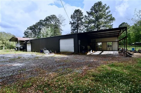 $231,000 | 7017 Monroe Highway, Ball, LA 71405