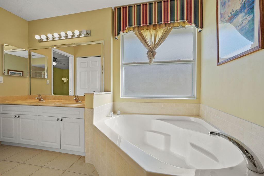 2678 Southwest Ace Road Port St. Lucie, FL 34953 - Photo 13 of 32 Main Bathroom