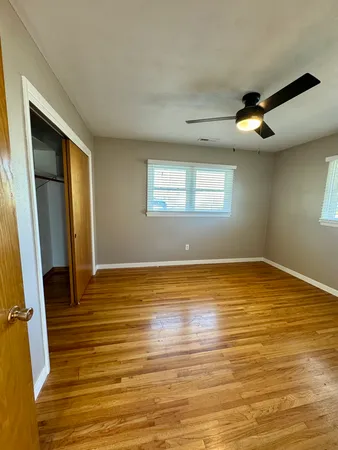 $1,250 | 910 4th Avenue, De Witt, IA 52742