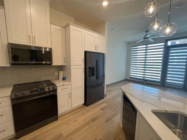 $1,700 | 2700 Old Denton Road, Unit 3321, Carrollton, TX 75007