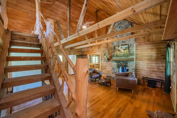 $1,250,000 | 1370 Dog Branch Road, Hartsville, TN 37074