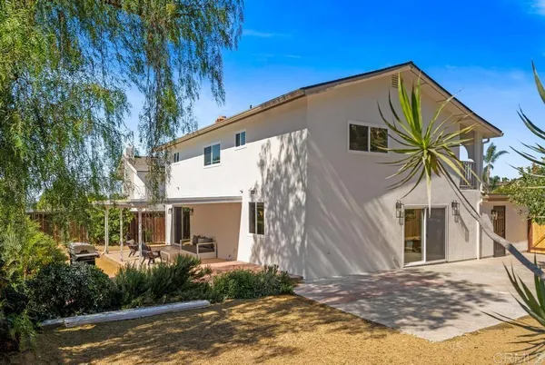 $1,899,000 | 6280 Lance Place, San Diego, CA 92120