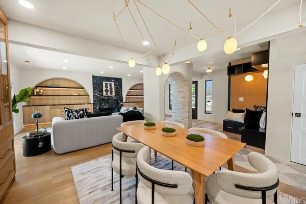 $1,899,000 | 6280 Lance Place, San Diego, CA 92120