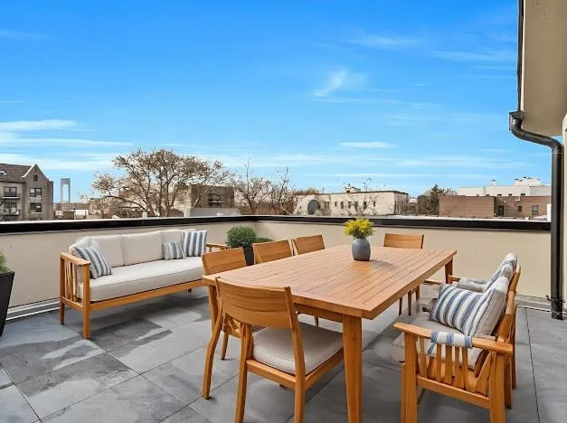 $1,369,000 | 368 92nd Street, Unit 2A | Bay Ridge